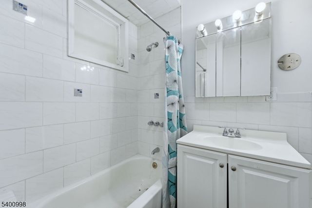 71 Newark Ave, Belleville Twp., NJ 07109