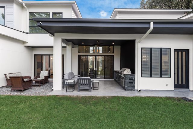 6411 Royal Lane, Dallas, TX 75230