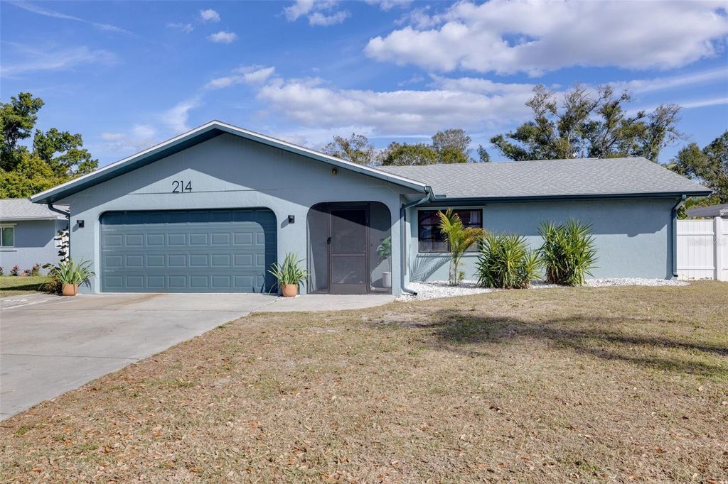 214 LORRAINE AVENUE, Venice, FL 34293