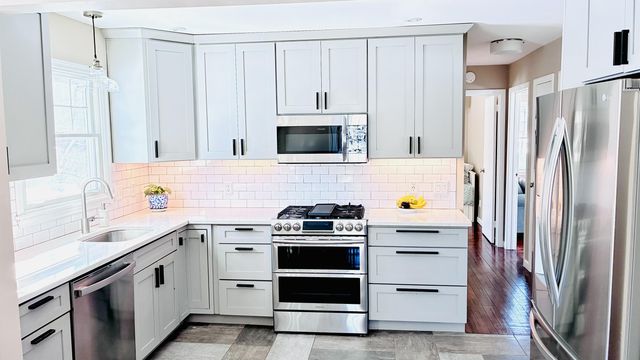 42 Lakeshore Drive, Plattsburgh, NY 12901