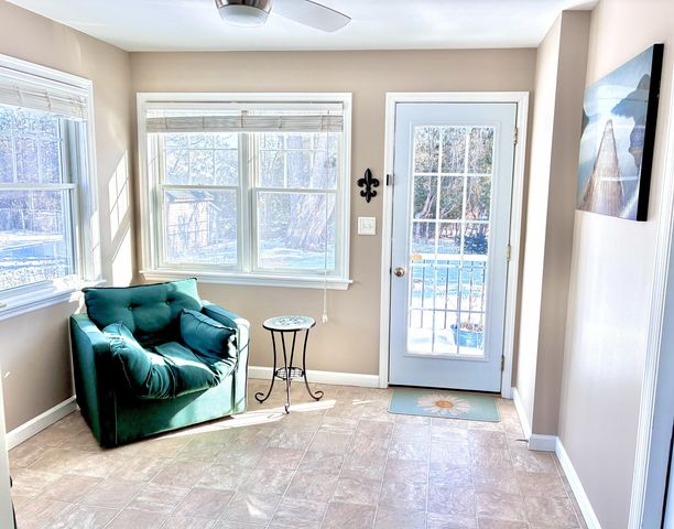 42 Lakeshore Drive, Plattsburgh, NY 12901