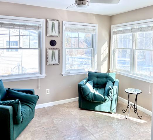 42 Lakeshore Drive, Plattsburgh, NY 12901