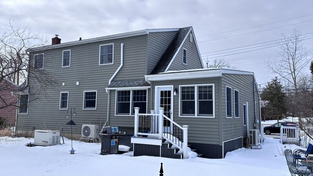 42 Lakeshore Drive, Plattsburgh, NY 12901