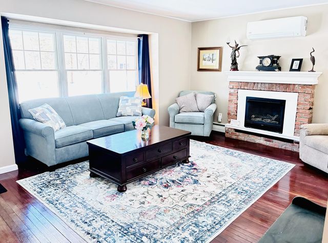 42 Lakeshore Drive, Plattsburgh, NY 12901