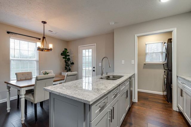 203 Darvin Lane, Lafayette, GA 30728