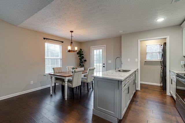 203 Darvin Lane, Lafayette, GA 30728