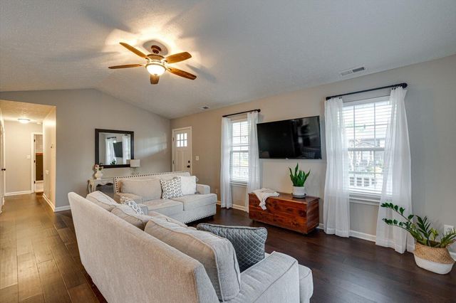 203 Darvin Lane, Lafayette, GA 30728