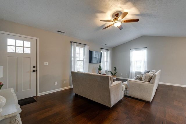 203 Darvin Lane, Lafayette, GA 30728