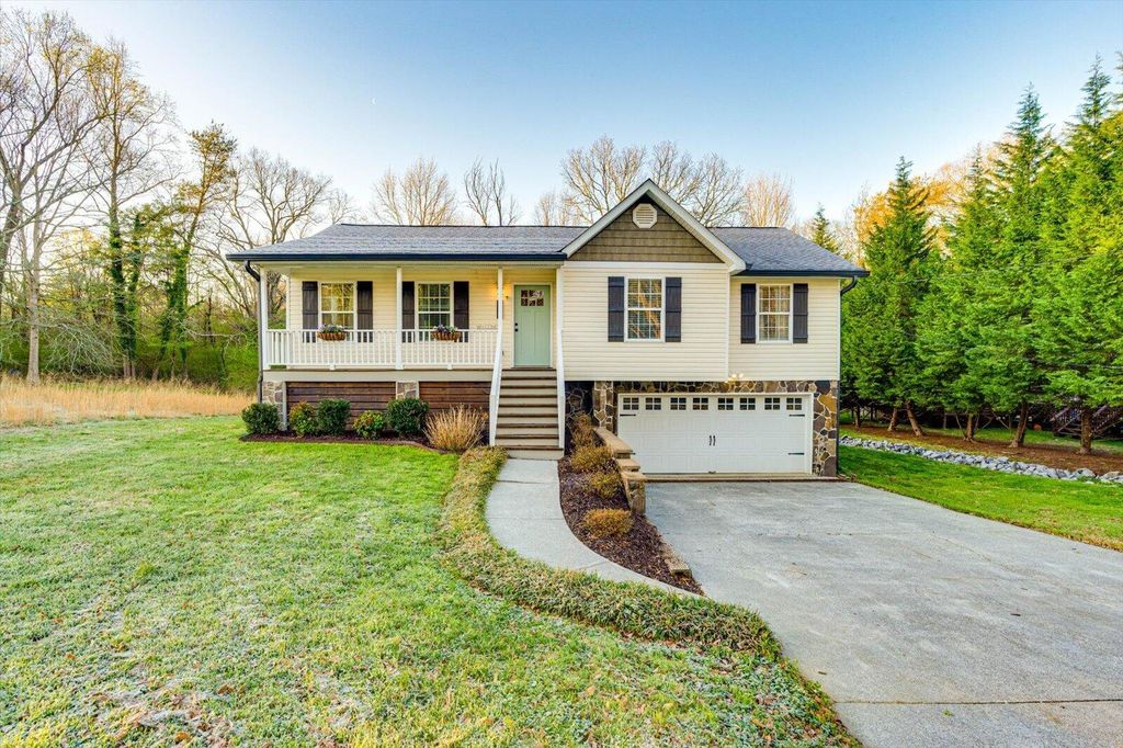 203 Darvin Lane, Lafayette, GA 30728