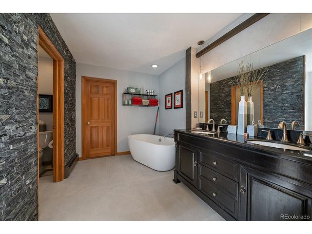 31518 Niakwa Rd, Evergreen, CO 80439