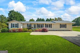 424 N Green Circle, Mcdonough, GA 30252