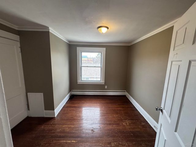 2911 Court Street, Saginaw, MI 48602