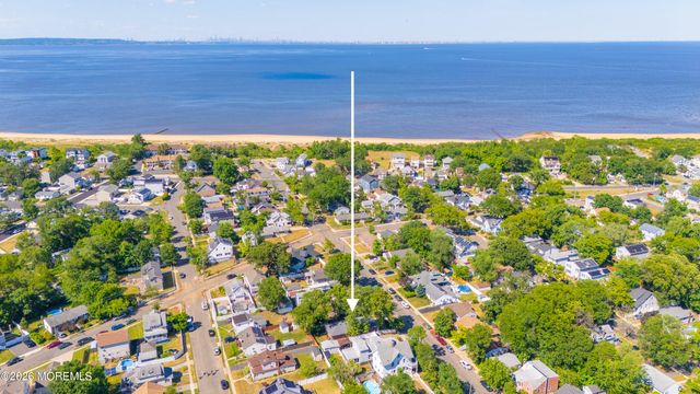 67 Beacon Boulevard, Keansburg, NJ 07734