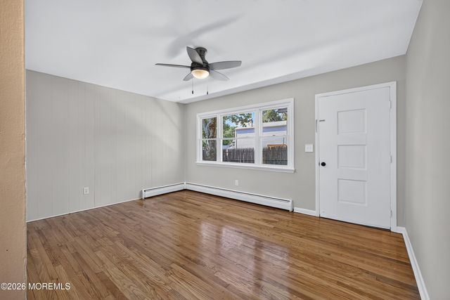 67 Beacon Boulevard, Keansburg, NJ 07734