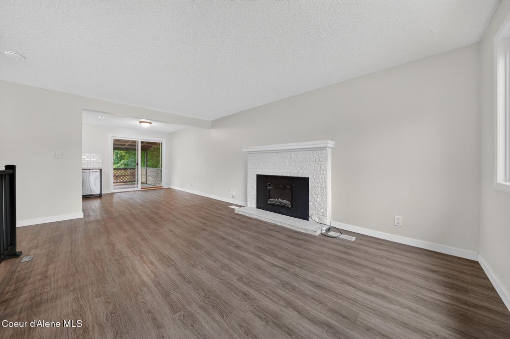 1516 E Harrison AVE, Coeur d'Alene, ID 83814 photo 4