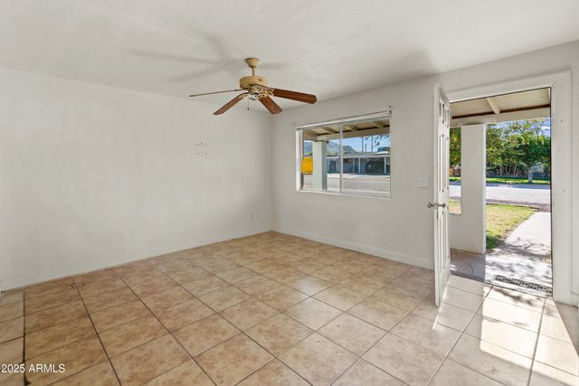 1144 E SUNNYSLOPE Lane, Phoenix, AZ 85020