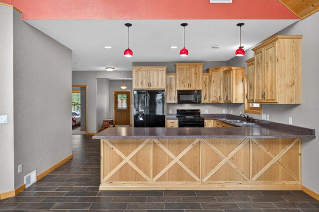 20567 Scott Drive, Pine City, MN 55063