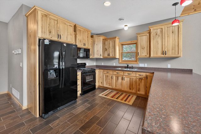 20567 Scott Drive, Pine City, MN 55063