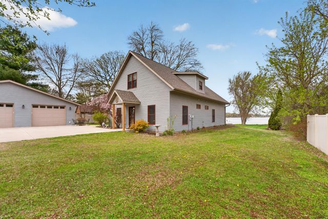 20567 Scott Drive, Pine City, MN 55063
