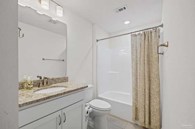 4104 Lower Walk Ln, Milton, FL 32583