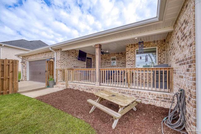 4104 Lower Walk Ln, Milton, FL 32583