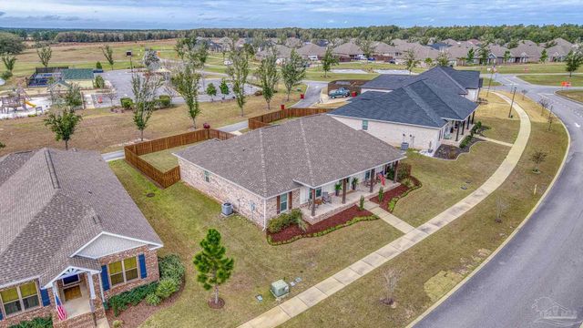 4104 Lower Walk Ln, Milton, FL 32583