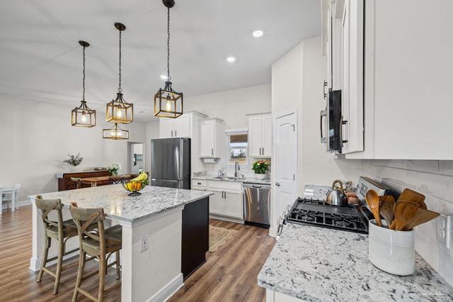 4104 Lower Walk Ln, Milton, FL 32583