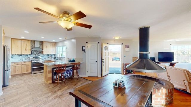 27 Inglewood Drive, Oroville, CA 95966