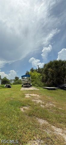 1319 Hickory AVE, Punta Gorda, FL 33950