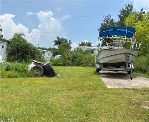 1319 Hickory AVE, Punta Gorda, FL 33950