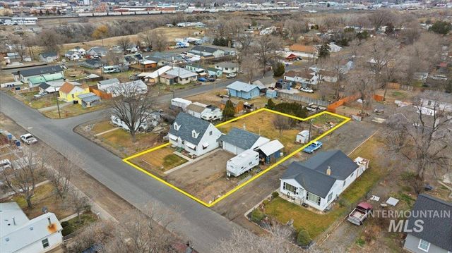 273 Lois Street, Twin Falls, ID 83301