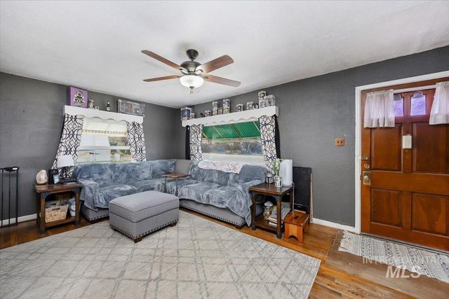 273 Lois Street, Twin Falls, ID 83301