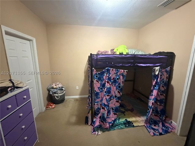 550 Saint Tropez Ln, Margate, FL 33068
