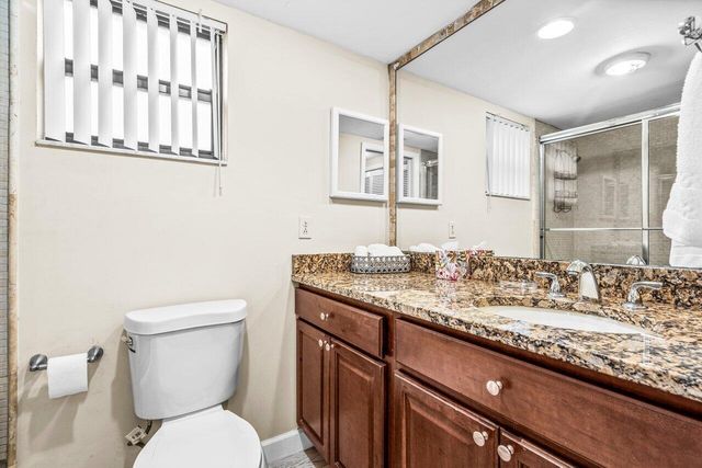 11863 Wimbledon Circle 432, Wellington, FL 33414