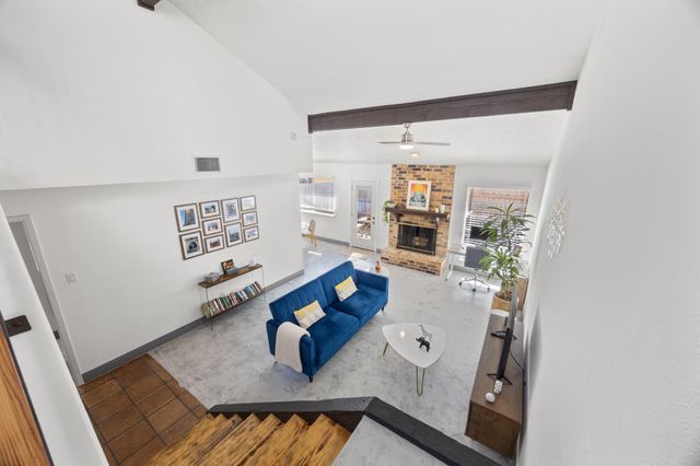 7256 Coronado CIR, Austin, TX 78752