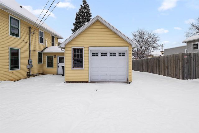 701 N Center Street, Beaver Dam, WI 53916