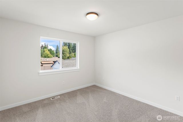 15306 106th Avenue E, Puyallup, WA 98374