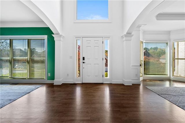 3713 Lake Edge Drive, Suwanee, GA 30024