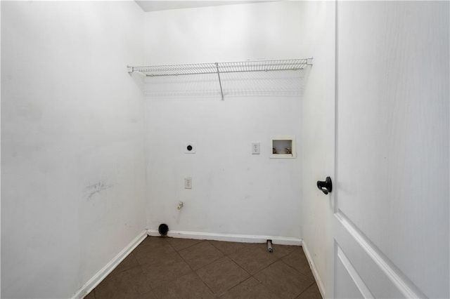 3713 Lake Edge Drive, Suwanee, GA 30024