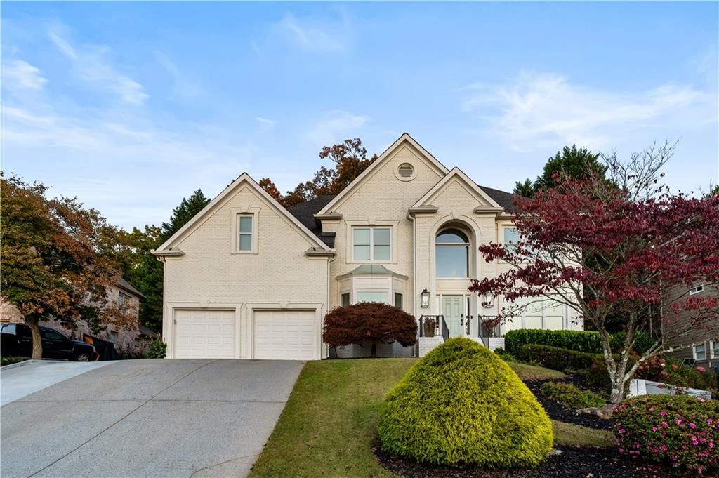 3713 Lake Edge Drive, Suwanee, GA 30024