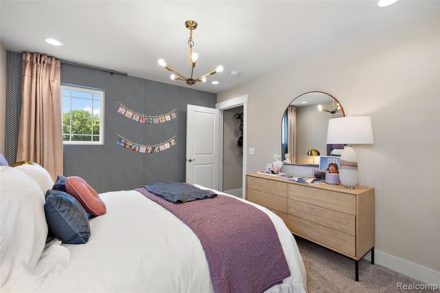 499 Cannonade Loop, Howell, MI 48843