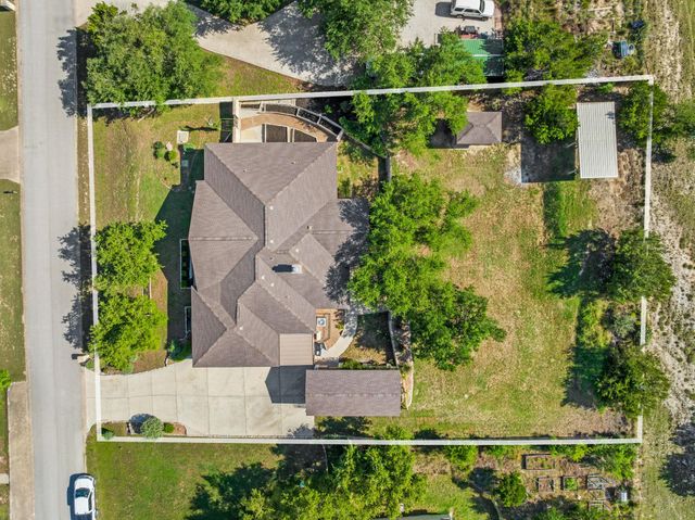 509 Meadow Oaks DR, Dripping Springs, TX 78620