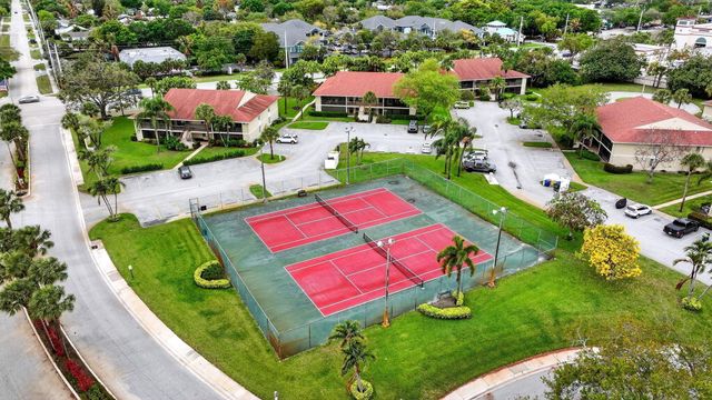 6536 Chasewood Drive A, Jupiter, FL 33458
