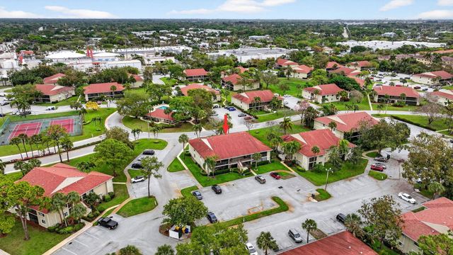 6536 Chasewood Drive A, Jupiter, FL 33458