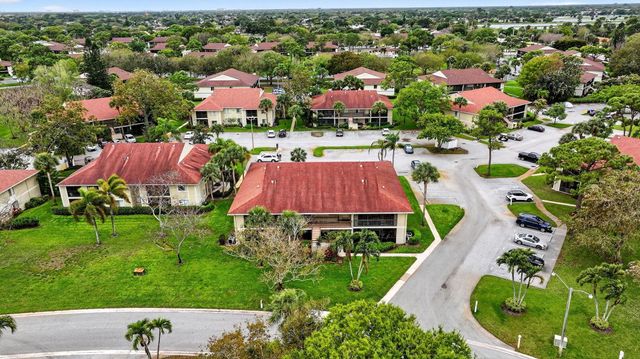 6536 Chasewood Drive A, Jupiter, FL 33458