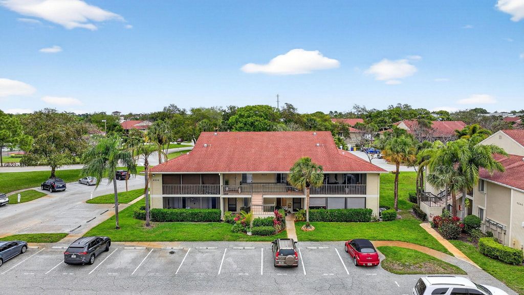 6536 Chasewood Drive A, Jupiter, FL 33458