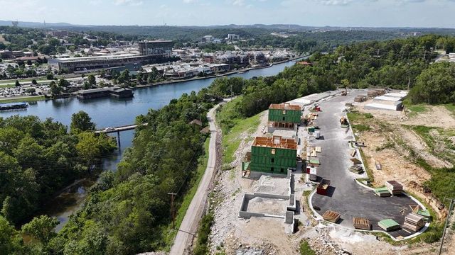 000 Glasswater Condominiums, Branson, MO 65616