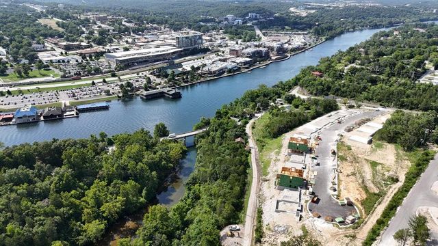 000 Glasswater Condominiums, Branson, MO 65616