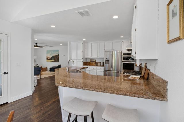 427 Taggert Ct, Roseville, CA 95678