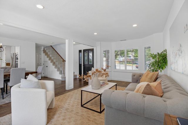 427 Taggert Ct, Roseville, CA 95678